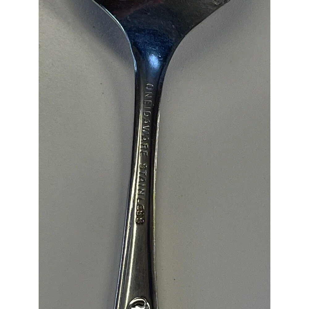 Oneida twin rose stainless Oneidaware roses glossy silverware choice flatware
